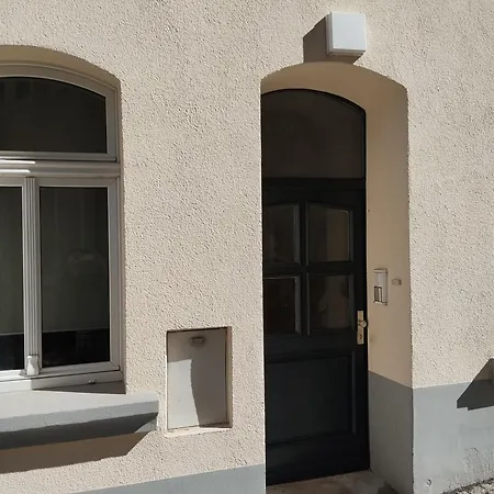 Apartment Stadtblick 2 Monteuerglueck *