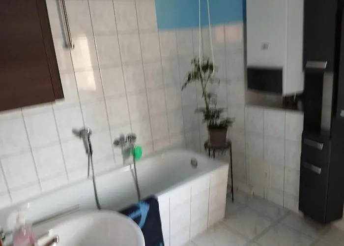 Appartement Stadtblick 2 Monteuerglueck