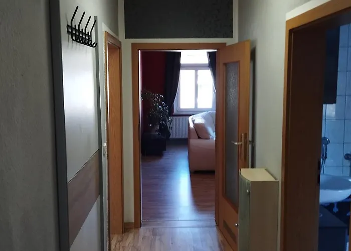 Stadtblick 2 Monteuerglueck *